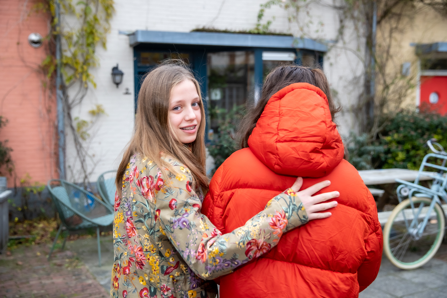Zussen buiten 2.jpg